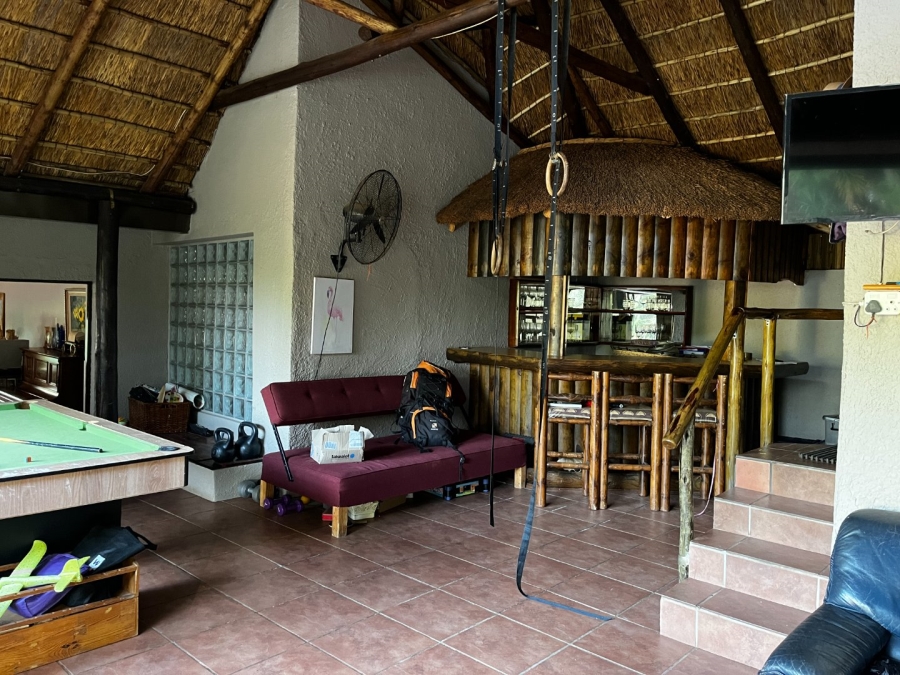 4 Bedroom Property for Sale in Pellissier Free State